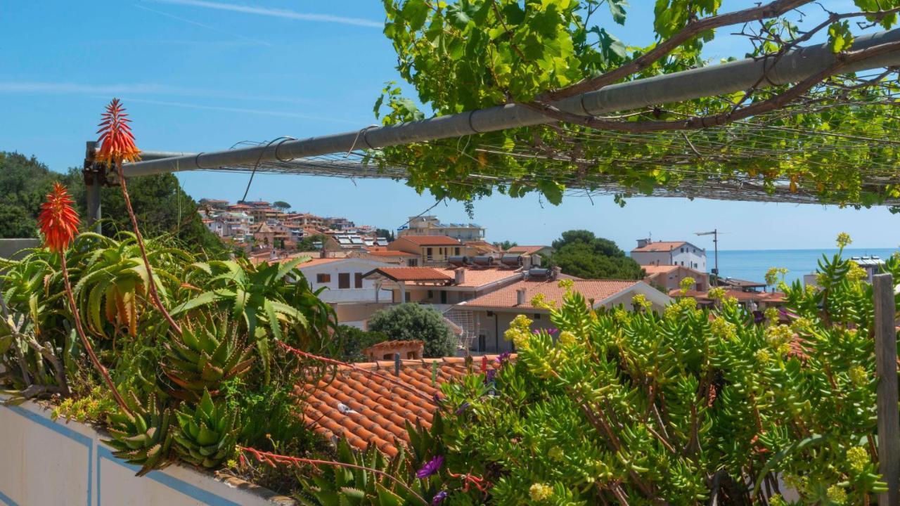 Gabbiani - Cala Gonone Apartment Exterior photo